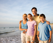 la famille sur la plage
